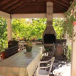 Apartamento With A Parking Space - 7282 Fažana